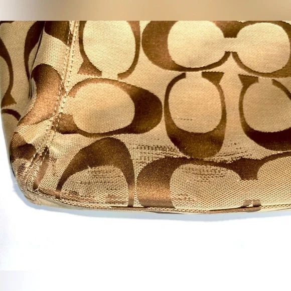 Vintage Coach Monogram Tote in Brown Beige w Shoulder Strap Lightweight & Roomy - Picture 14 of 16